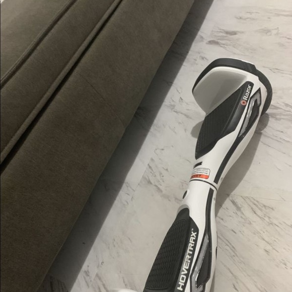 Excellent condition - Picture 2 of 3